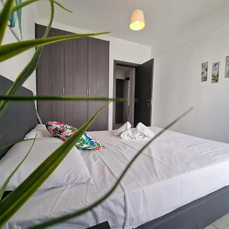 Appartamento Tropical Paradise 200m From Finikoudes Larnaca