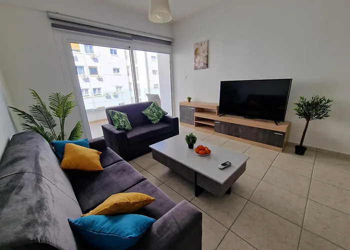 Apartament Tropical Paradise 200m From Finikoudes *