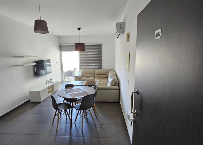 Apartament Tropical Paradise 200m From Finikoudes