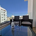 Tropical Paradise 200m From Finikoudes Lejlighed *