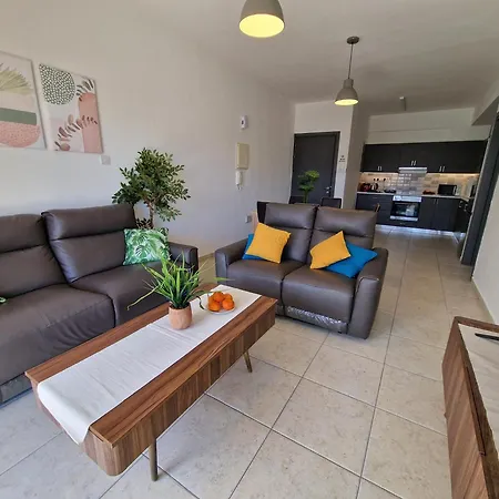 Apartament Tropical Paradise 200m From Finikoudes