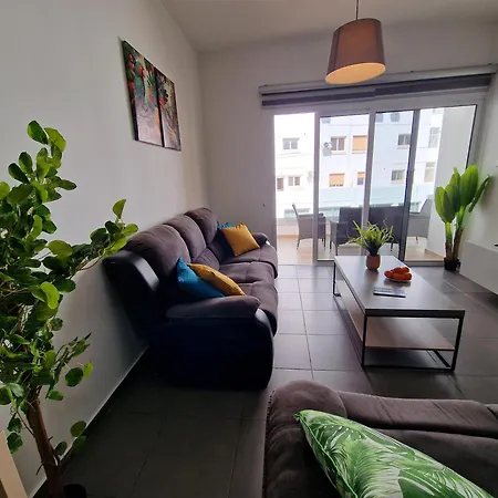Apartament Tropical Paradise 200m From Finikoudes Larnaca