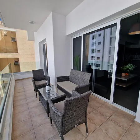 Apartmán Tropical Paradise 200m From Finikoudes *